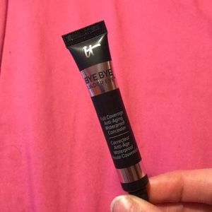 Bye bye under eye it cosmetics concealer